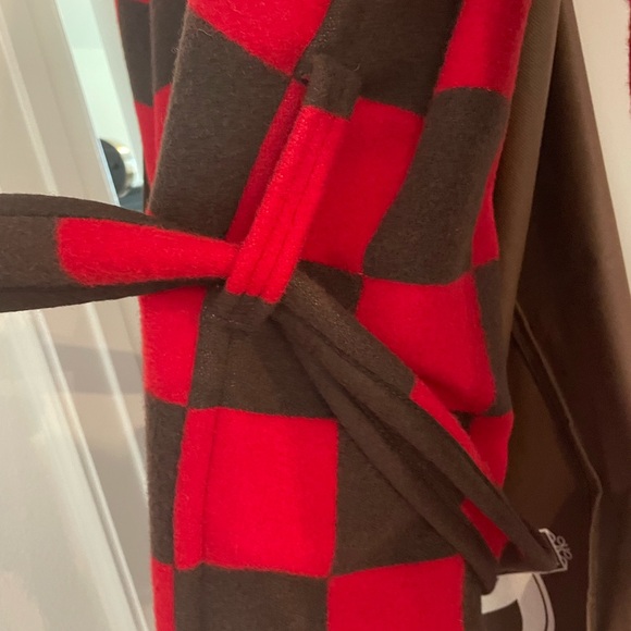 Filson Red and Brown Checkered Robe/Jacket - Picture 4 of 8